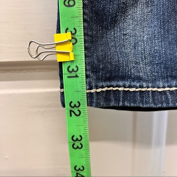 Maurices thick stitch denim jeans 3/4 regular. length of 32 inches as shown - Picture 8 of 8